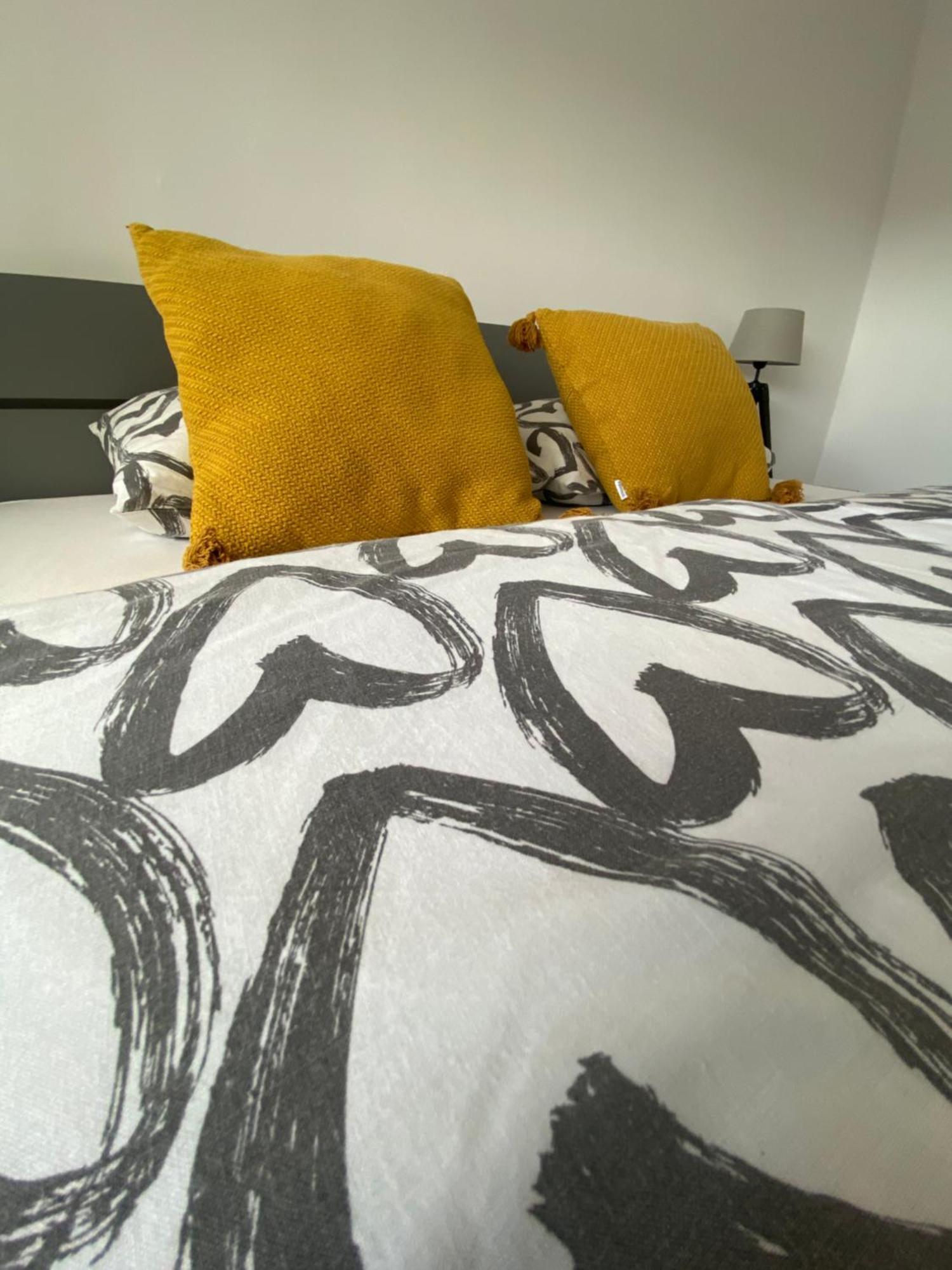 Sloneczny Apartament Katowice Bagian luar foto