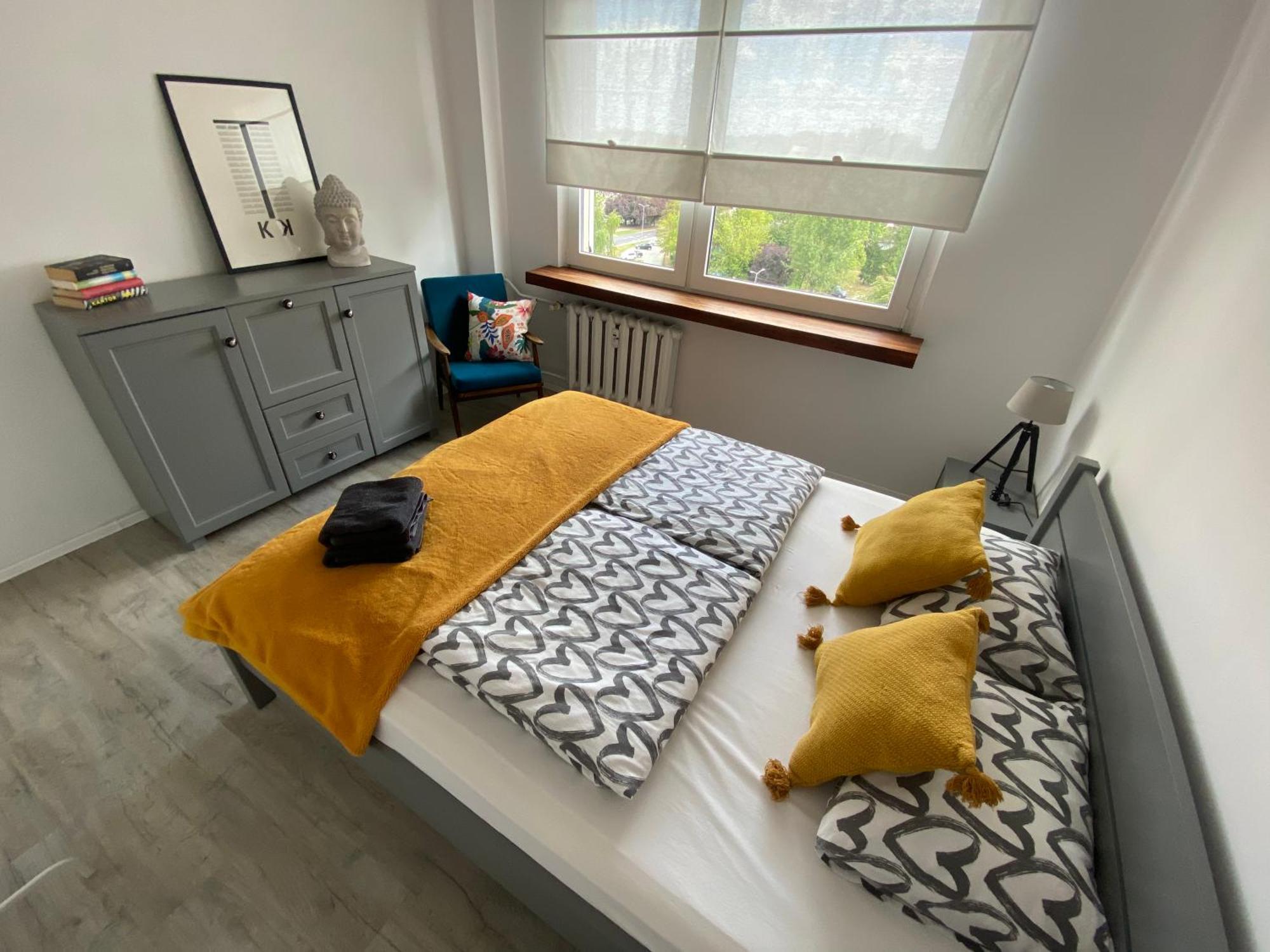 Sloneczny Apartament Katowice Bagian luar foto